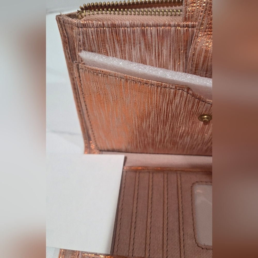 American Vintage Metallic Pink Wallet - Picture 7 of 14